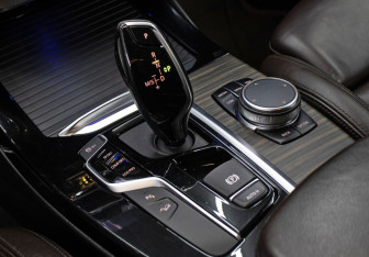 Подержанный автомобиль BMW X3 2019 года (19 фото)