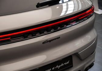 Новый Porsche Cayenne 2025 (9 фото)