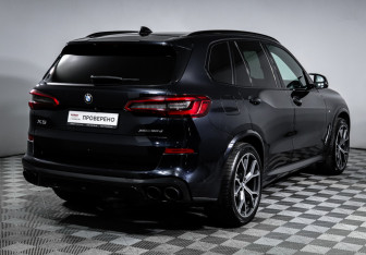 Подержанный автомобиль BMW X5 2019 года (5 фото)