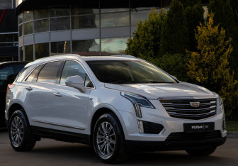 Подержанный автомобиль Cadillac XT5 2017 года (22 фото)