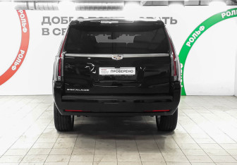 Подержанный автомобиль Cadillac Escalade Suv 2019 года (5 фото)
