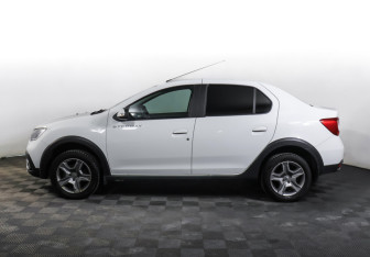 Подержанный автомобиль Renault Logan Sedan 2022 года (8 фото)