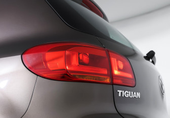 Подержанный автомобиль Volkswagen Tiguan 2015 года (19 фото)