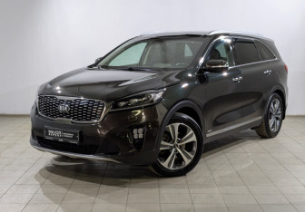 Подержанный автомобиль Kia Sorento 2018 года (1 фото)