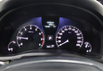 Подержанный автомобиль Lexus RX 2012 года (18 фото)