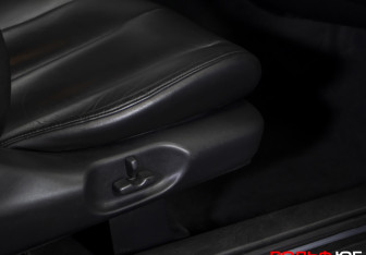 Подержанный автомобиль Mazda CX-7 2010 года (16 фото)