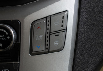 Подержанный автомобиль Hyundai H-1 2019 года (16 фото)