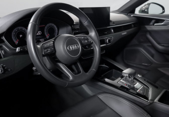 Подержанный автомобиль Audi A5 Liftback 2020 года (14 фото)