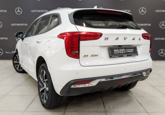 Подержанный автомобиль Haval Jolion 2022 года (7 фото)