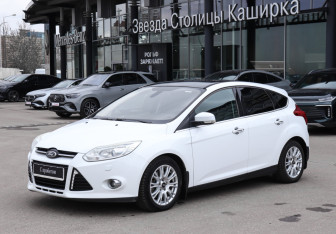 Подержанный автомобиль Ford Focus Hatchback 2011 года (1 фото)