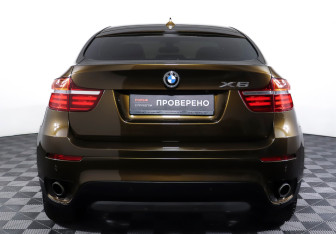 Подержанный автомобиль BMW X6 2013 года (6 фото)