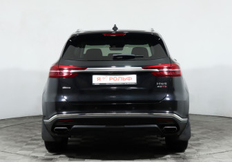 Подержанный автомобиль Hongqi HS5 2024 года (6 фото)