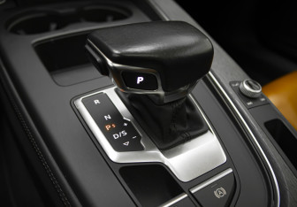 Подержанный автомобиль Audi A5 Coupe 2021 года (20 фото)