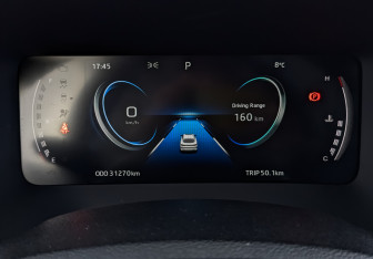 Подержанный автомобиль Москвич 6 2023 года (16 фото)