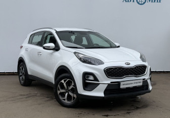 Подержанный автомобиль Kia Sportage 2020 года (3 фото)