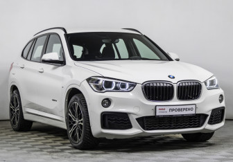 Подержанный автомобиль BMW X1 2015 года (3 фото)
