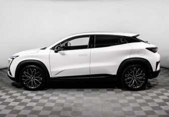 Подержанный автомобиль Changan UNI-T 2024 года (8 фото)