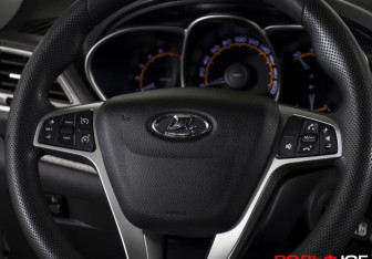 Подержанный автомобиль LADA (ВАЗ) Vesta Wagon 2019 года (13 фото)