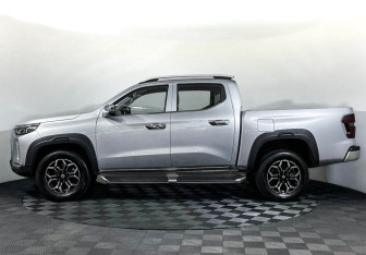 Подержанный автомобиль Changan Hunter Plus 2024 года (8 фото)