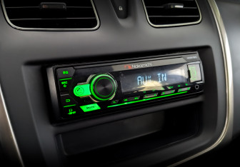 Подержанный автомобиль Renault Sandero 2021 года (25 фото)