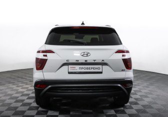 Подержанный автомобиль Hyundai Creta 2021 года (6 фото)