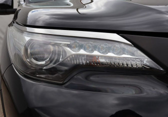 Подержанный автомобиль Toyota Fortuner 2018 года (22 фото)
