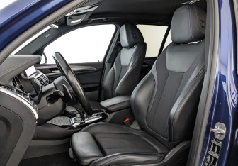 Подержанный автомобиль BMW X3 2021 года (20 фото)