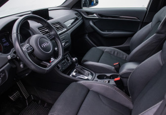Подержанный автомобиль Audi Q3 2018 года (10 фото)