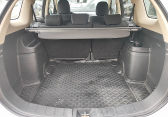 Подержанный автомобиль Mitsubishi Outlander 2012 года (13 фото)