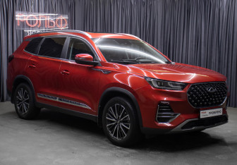 Подержанный автомобиль Chery Tiggo 8 Pro 2021 года (3 фото)