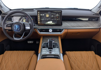 Новый Tank 500 2025 (10 фото)