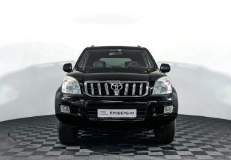 Подержанный автомобиль Toyota Land Cruiser Prado 2005 года (2 фото)