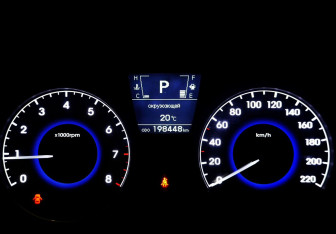 Подержанный автомобиль Hyundai Solaris Sedan 2012 года (15 фото)