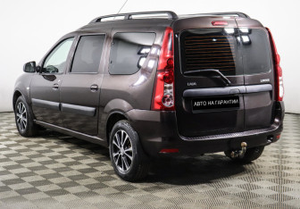 Подержанный автомобиль LADA (ВАЗ) Largus Wagon 2014 года (3 фото)