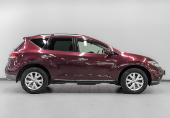 Подержанный автомобиль Nissan Murano Suv 2014 года (4 фото)