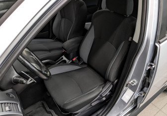 Подержанный автомобиль Mitsubishi Outlander 2011 года (20 фото)