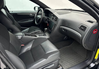 Подержанный автомобиль Volvo S60 2008 года (13 фото)