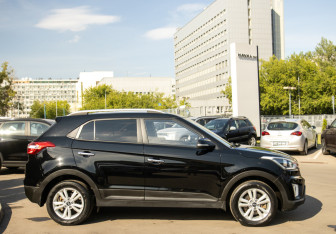 Подержанный автомобиль Hyundai Creta 2018 года (3 фото)