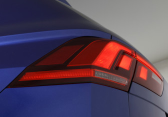 Подержанный автомобиль Volkswagen Tiguan 2021 года (21 фото)