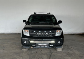 Подержанный автомобиль Nissan Pathfinder 2008 года (2 фото)