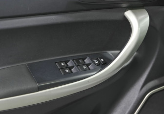 Подержанный автомобиль Changan CS35 2014 года (10 фото)