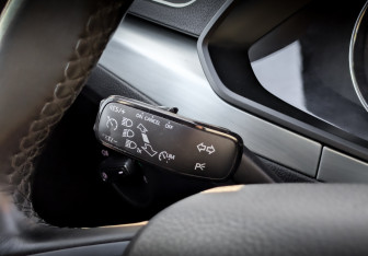 Подержанный автомобиль Skoda Superb Liftback 2018 года (30 фото)