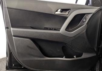 Подержанный автомобиль Hyundai Creta 2020 года (19 фото)