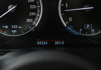 Подержанный автомобиль BMW X6 2018 года (13 фото)