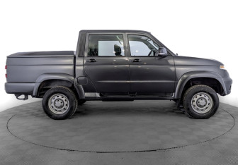 Подержанный автомобиль УАЗ Pickup 2024 года (4 фото)