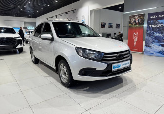 Подержанный автомобиль LADA (ВАЗ) Granta Liftback 2022 года (3 фото)