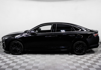 Подержанный автомобиль Geely Preface 2024 года (8 фото)