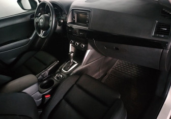 Подержанный автомобиль Mazda CX-5 2014 года (9 фото)