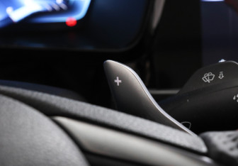 Подержанный автомобиль Geely Tugella 2022 года (16 фото)