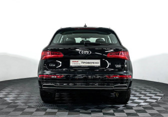 Подержанный автомобиль Audi Q5 2017 года (6 фото)